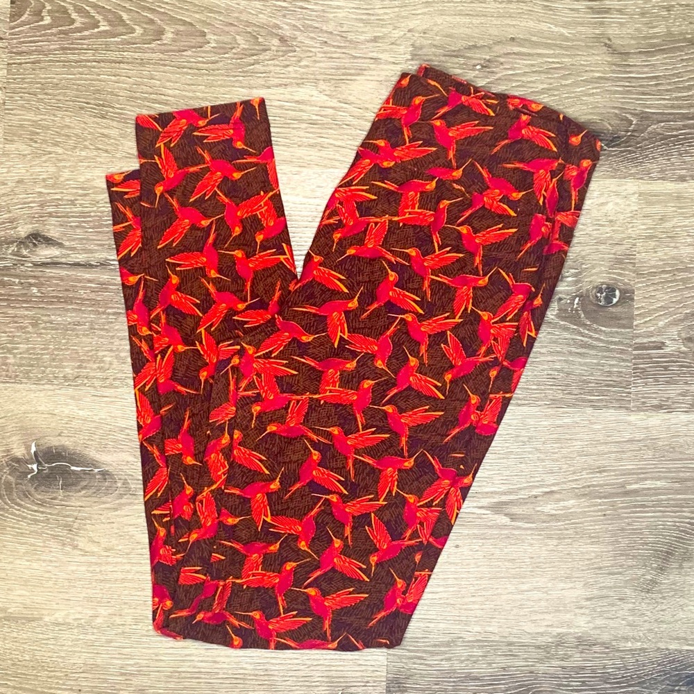 LulaRoe Super Soft Hummingbird Leggings (OSFA)